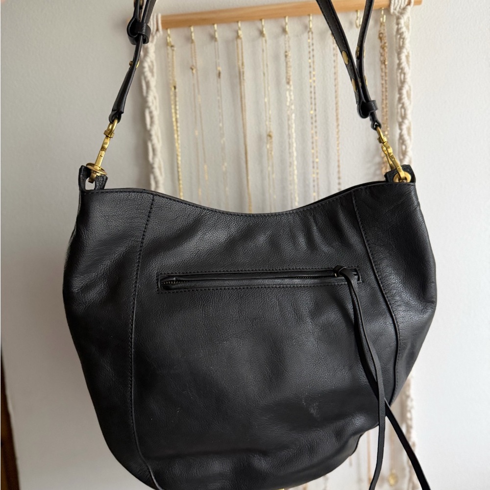 Vince Camuto shoulder bag - Picture 2 of 9